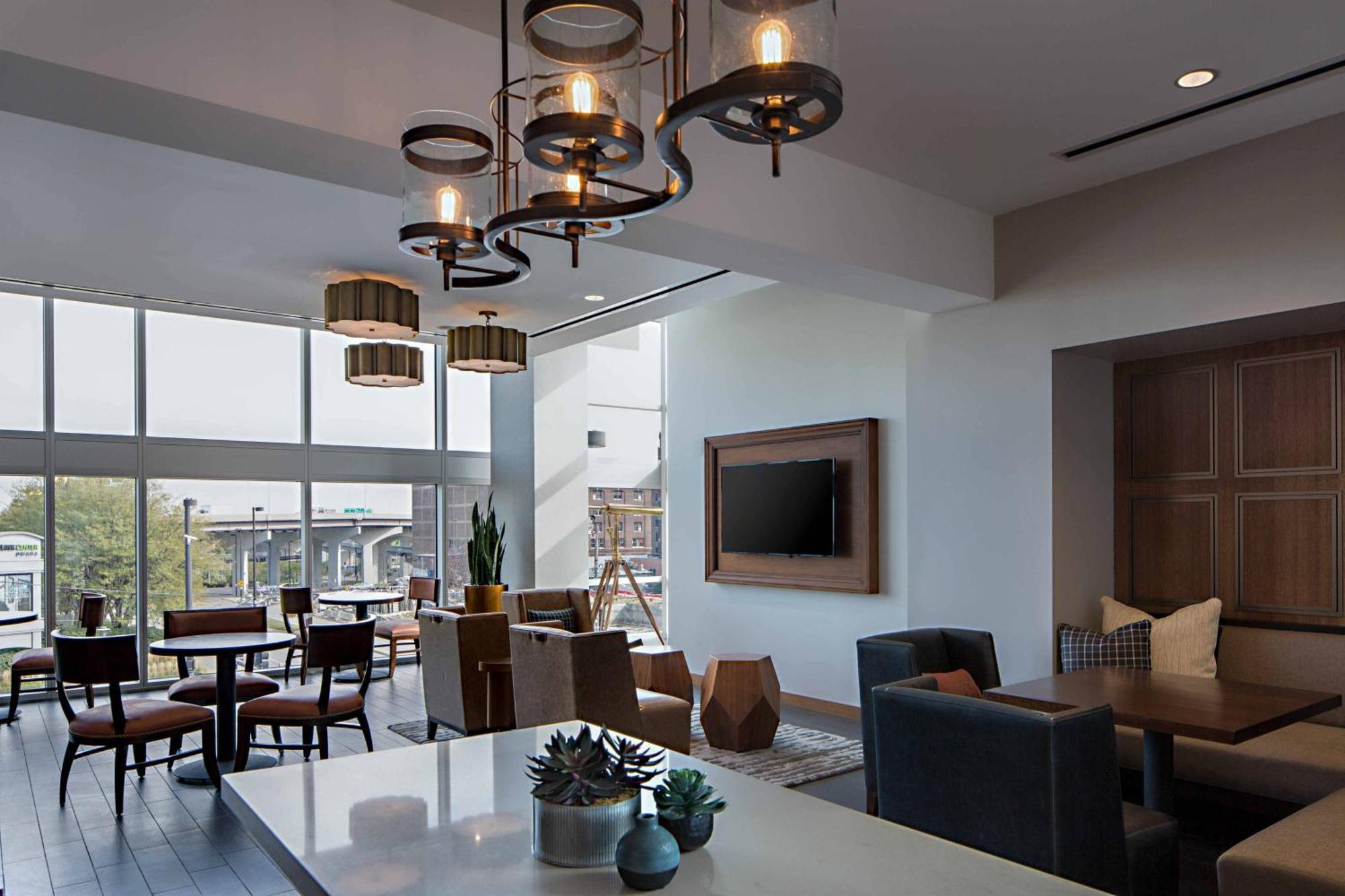 Omaha Marriott Downtown At The Capitol District Hotel Екстериор снимка