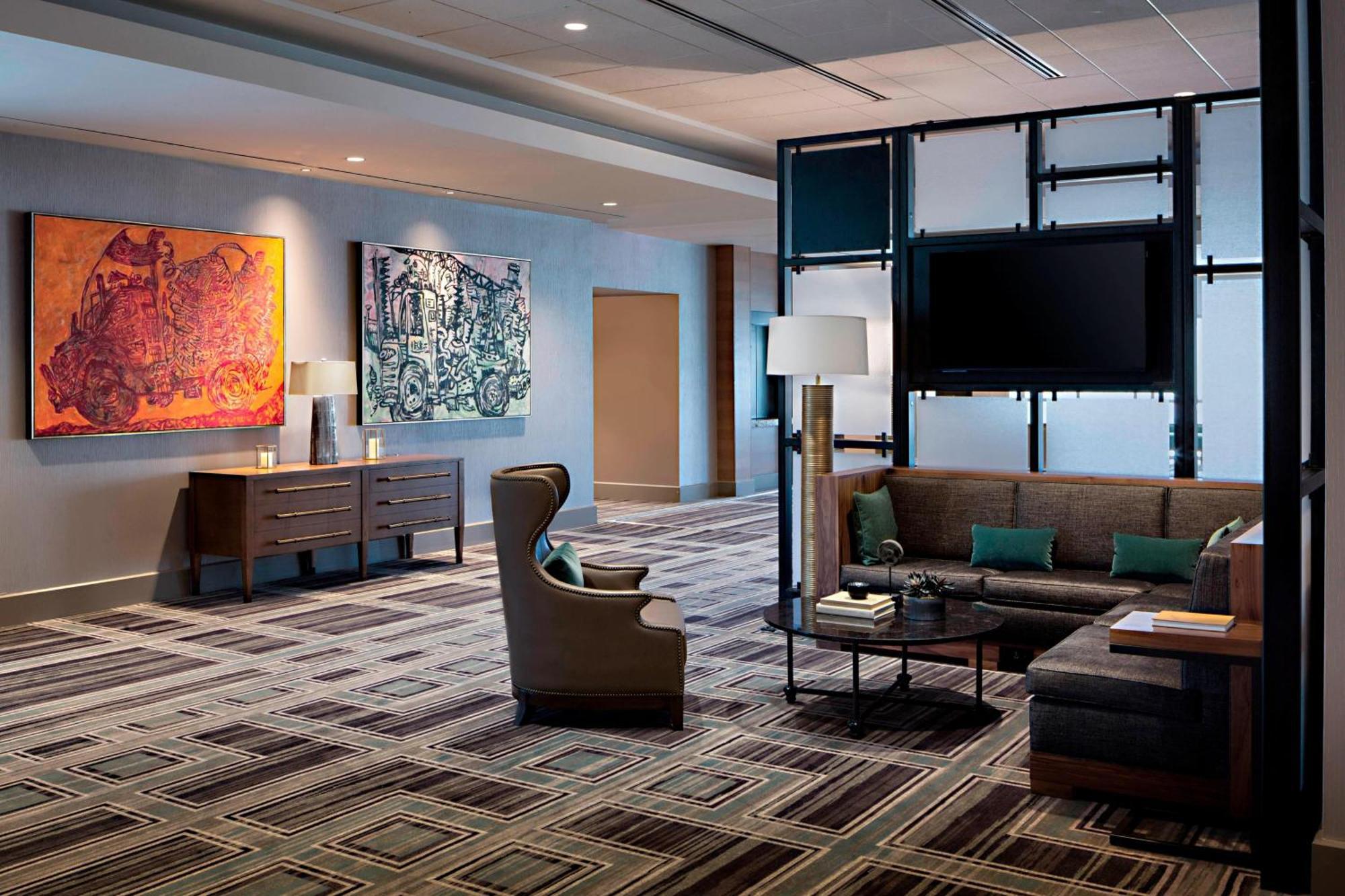 Omaha Marriott Downtown At The Capitol District Hotel Екстериор снимка