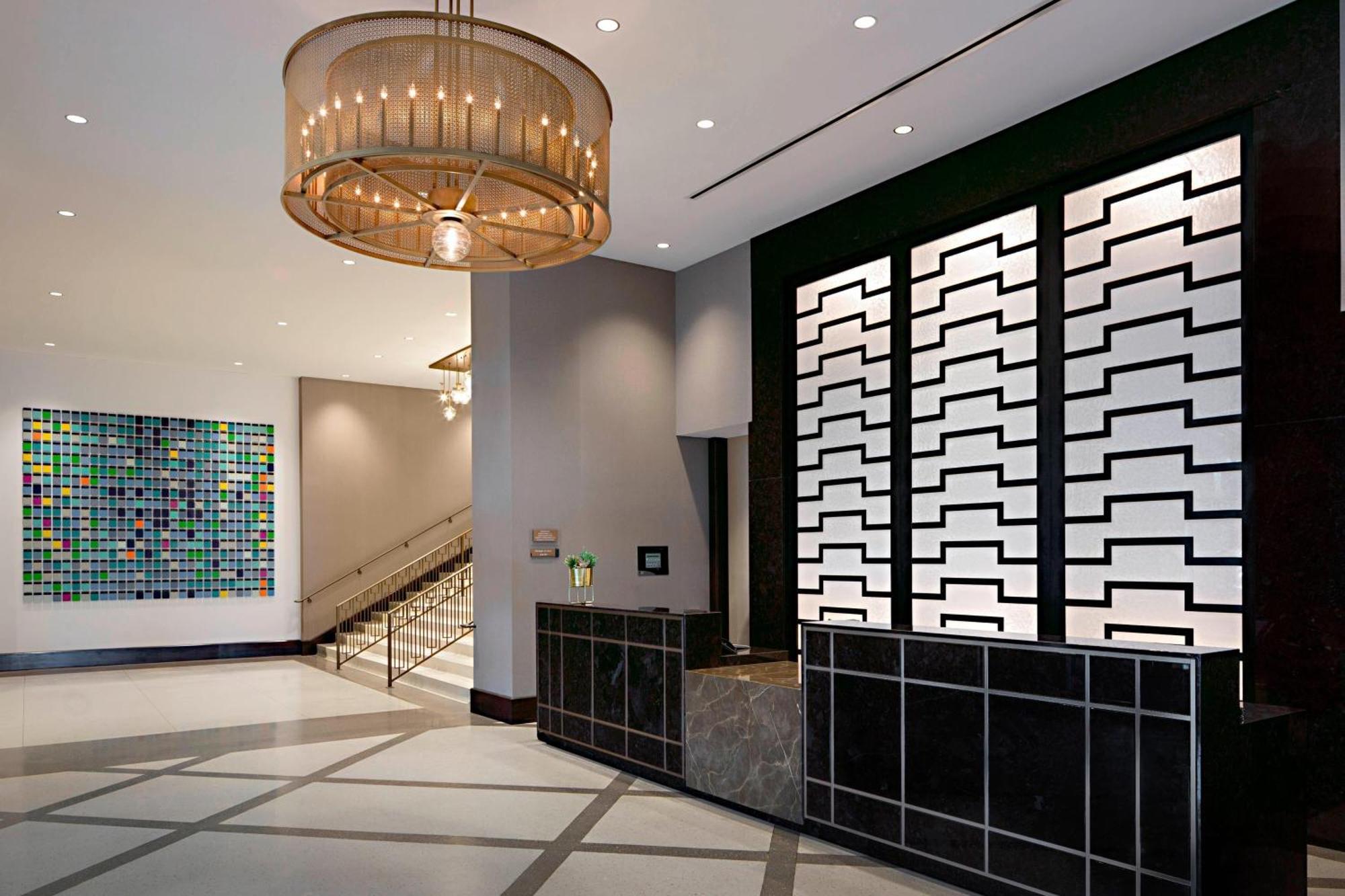 Omaha Marriott Downtown At The Capitol District Hotel Екстериор снимка