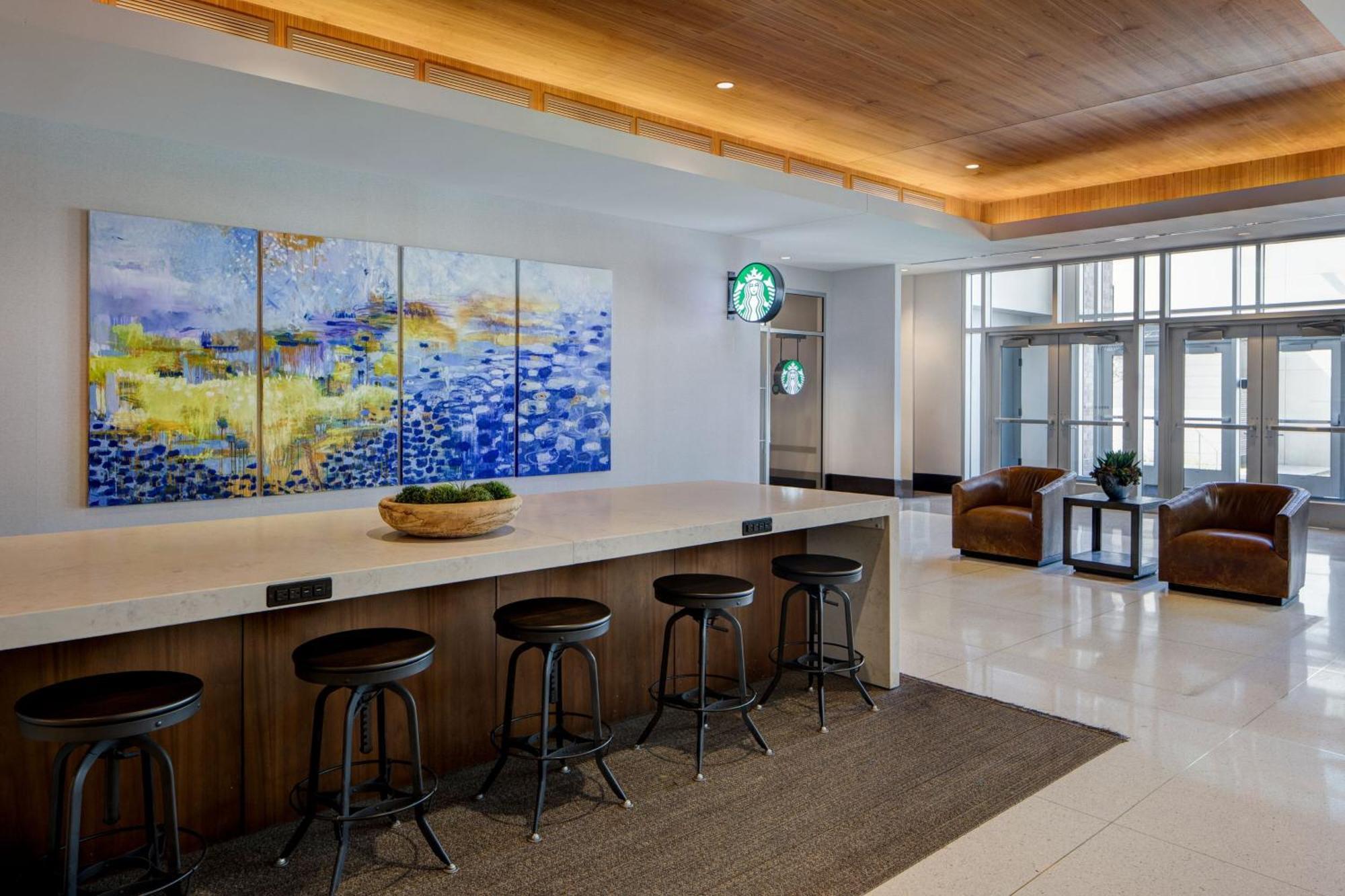 Omaha Marriott Downtown At The Capitol District Hotel Екстериор снимка